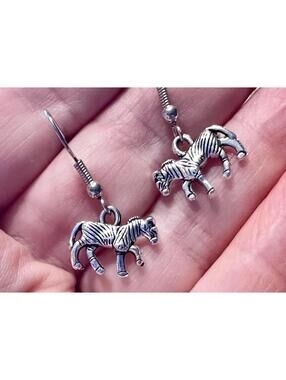 New Cute Miniature Petite Zebra 🦓 Earrings